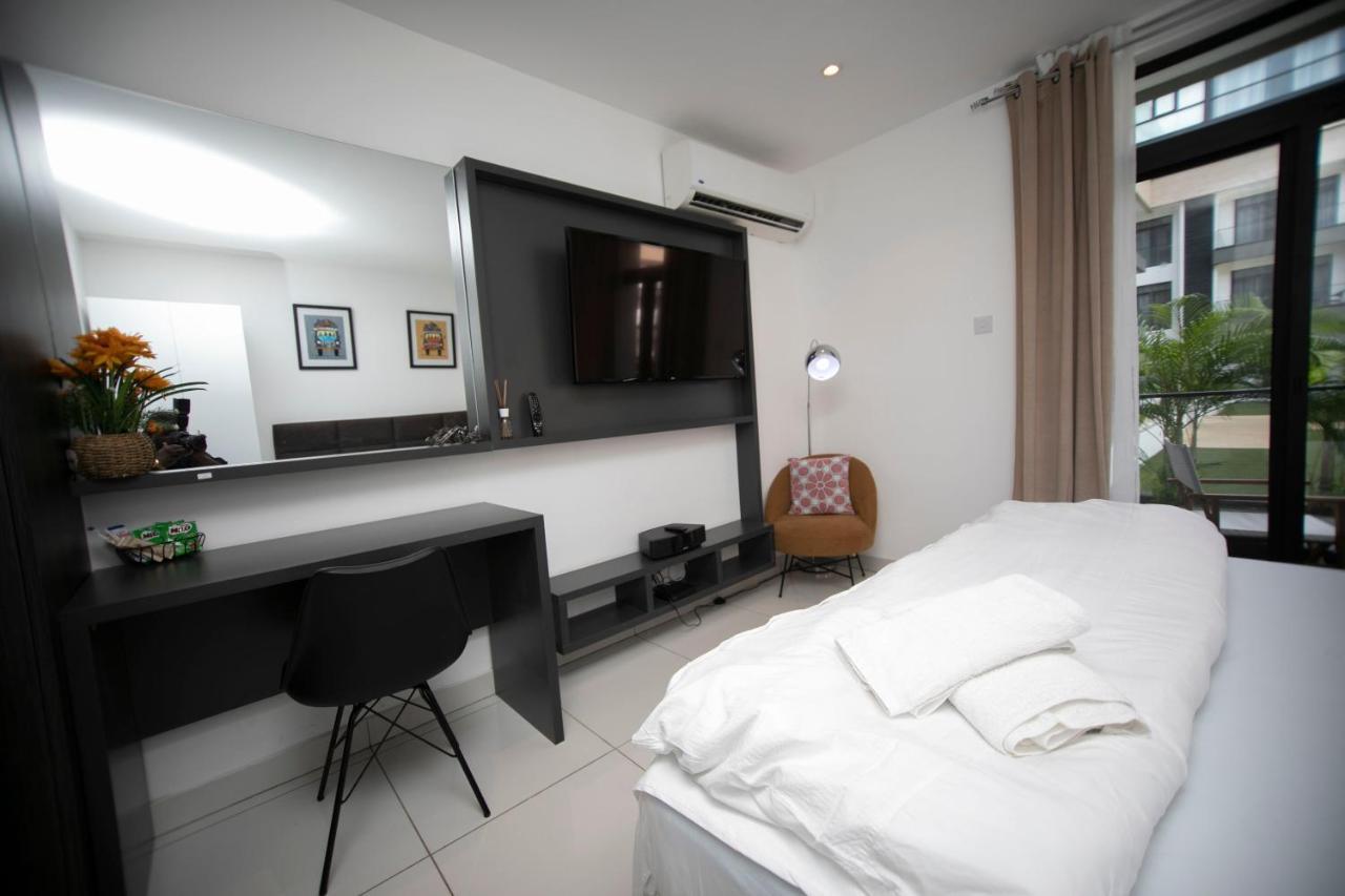 Accra Comfy Studio At Embassy Gardens Cantonments Экстерьер фото