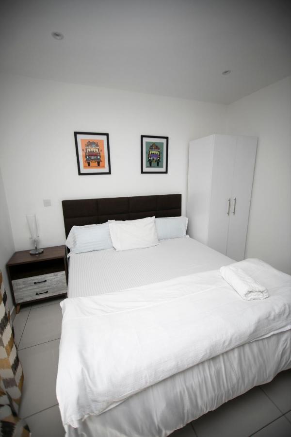 Accra Comfy Studio At Embassy Gardens Cantonments Экстерьер фото