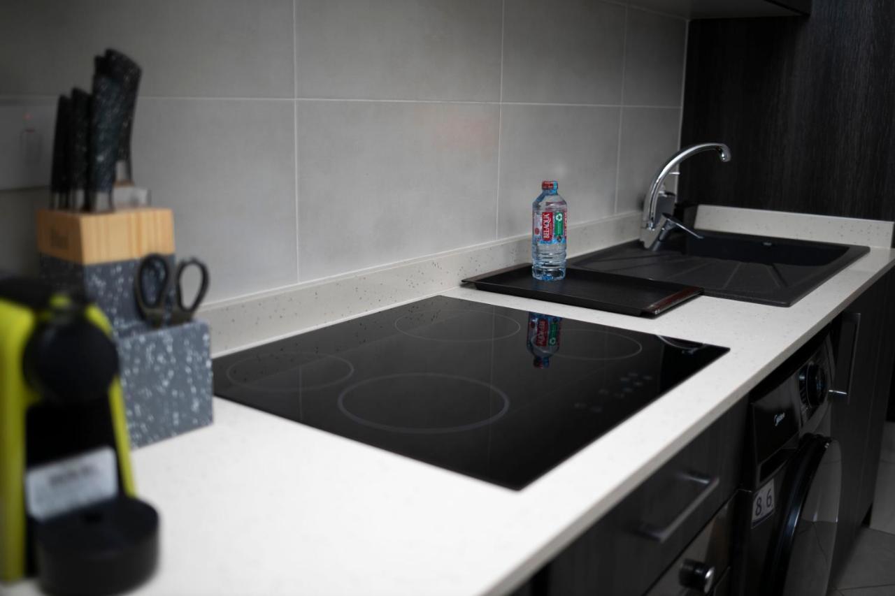 Accra Comfy Studio At Embassy Gardens Cantonments Экстерьер фото